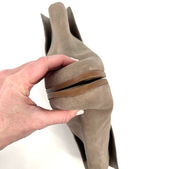 Dolce Vita Daine Bootie in Sage Size 11 Taupe Tan Grey Suede Ankle Boot Classic - Picture 8 of 13